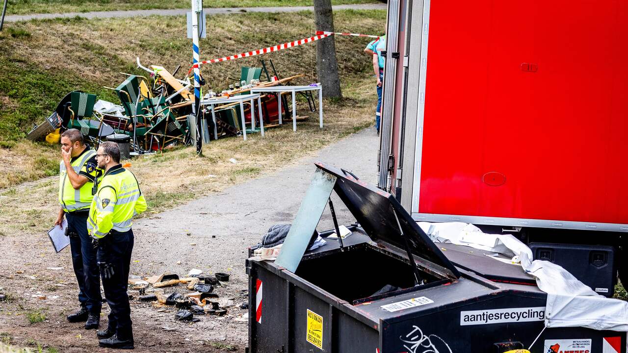 Various deaths following a truck crashed into the Nieuw-Beijerland community barbecue |  NOW