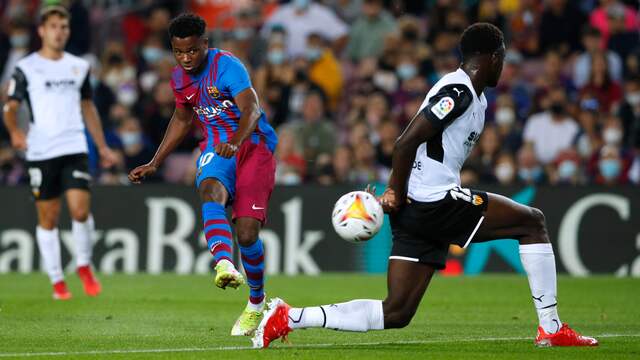 Toptalent Ansu Fati staat op het punt om zijn contract bij Barcelona te verlengen.