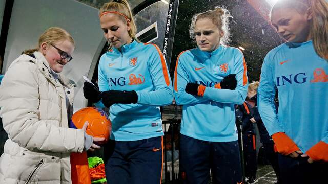 Miedema Baalt Van Ophef Over Uitspraken Vergoeding Oranjevrouwen Nu Het Laatste Nieuws Het Eerst Op Nu Nl