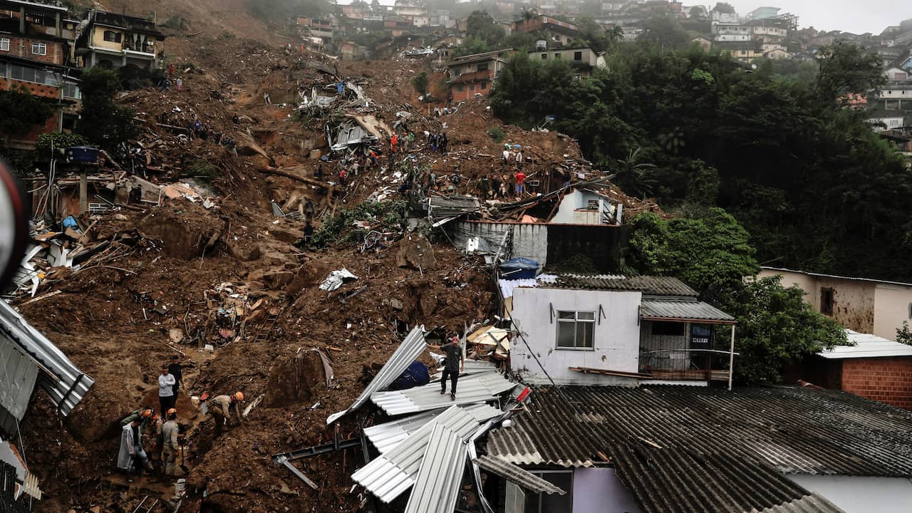 Death toll from heavy rain and landslides in Brazil rises - Teller Report