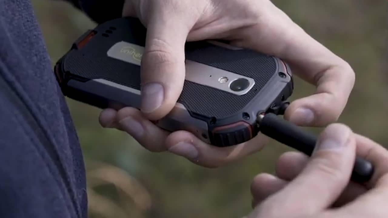 Robuuste smartphone fungeert ook als walkietalkie