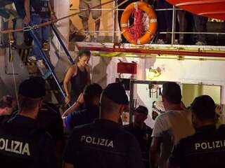 Kapitein reddingsschip Sea-Watch 3 opgepakt in haven van Lampedusa