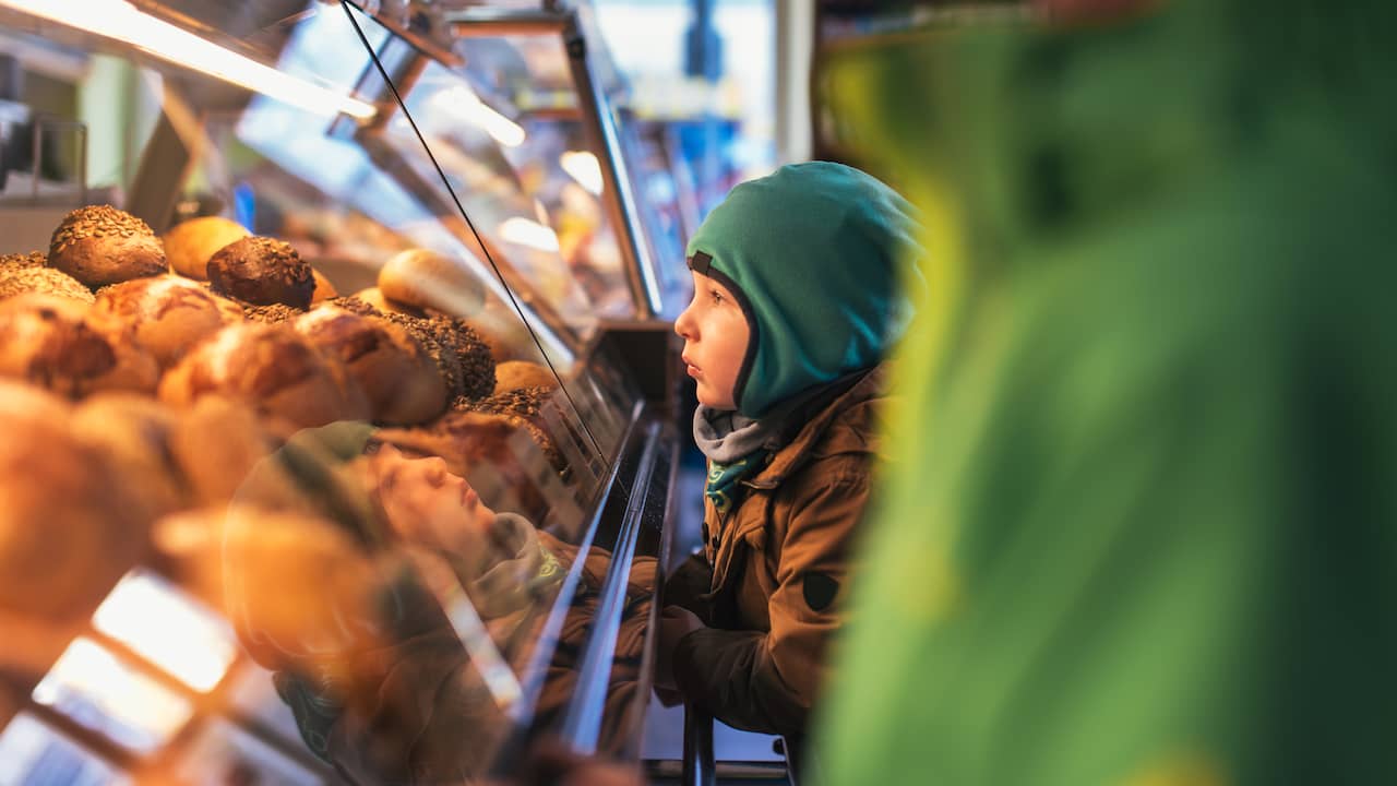 Rising bread prices in Europe: Dutch bammetje nearly 10 percent more |  NOW