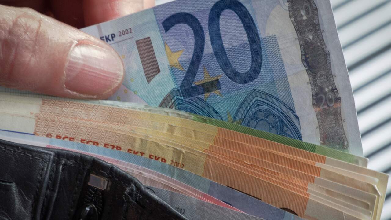 Lonen maken in nieuwe cao-afspraken behoorlijke sprong omhoog