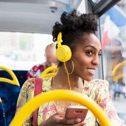 Binnenkort laat smartphoneapp van Spotify ook zien waar vrienden naar luisteren