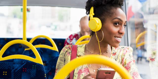 muziek luisteren spotify