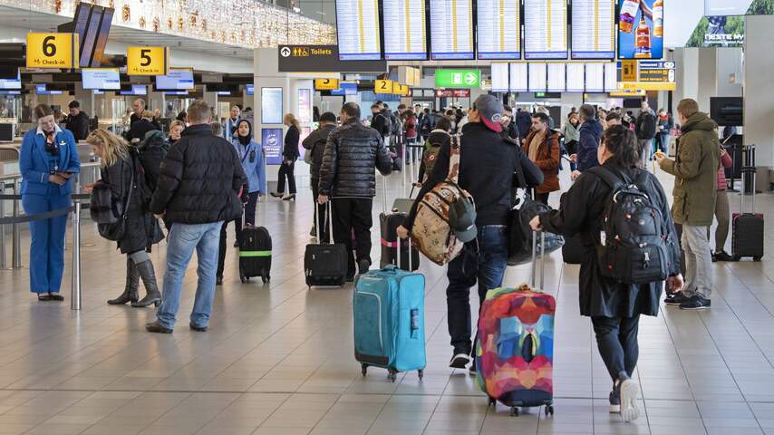 Schiphol heft beperking voor aantal reizigers op