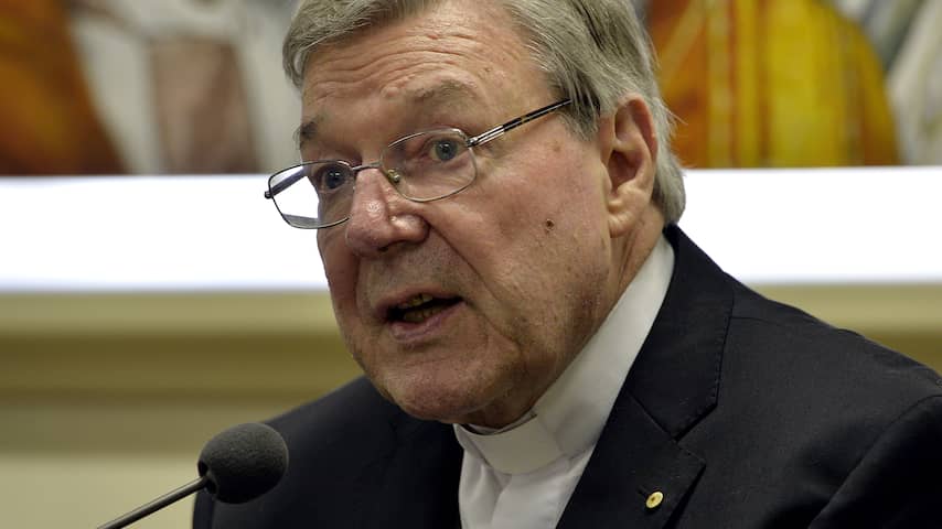 Prominente kardinaal Vaticaan verdacht van seksueel misbruik