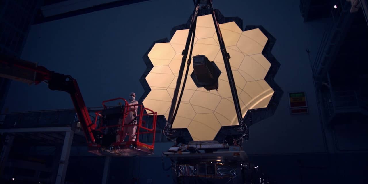 Cruciale spiegel James Webb-ruimtetelescoop succesvol uitgeklapt