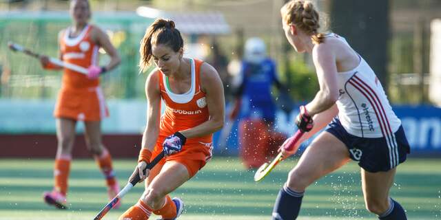 Bondscoach Annan Haalt De Goede Na Jaar Terug Bij Hockeysters Nu Het Laatste Nieuws Het Eerst Op Nu Nl