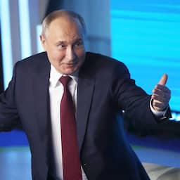 Poetin wint zoals verwacht Russische presidentsverkiezingen en krijgt vijfde termijn