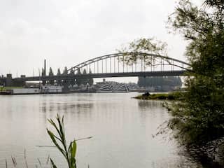 Persoonlijke bezittingen uit Tweede Wereldoorlog opgegraven in Arnhem