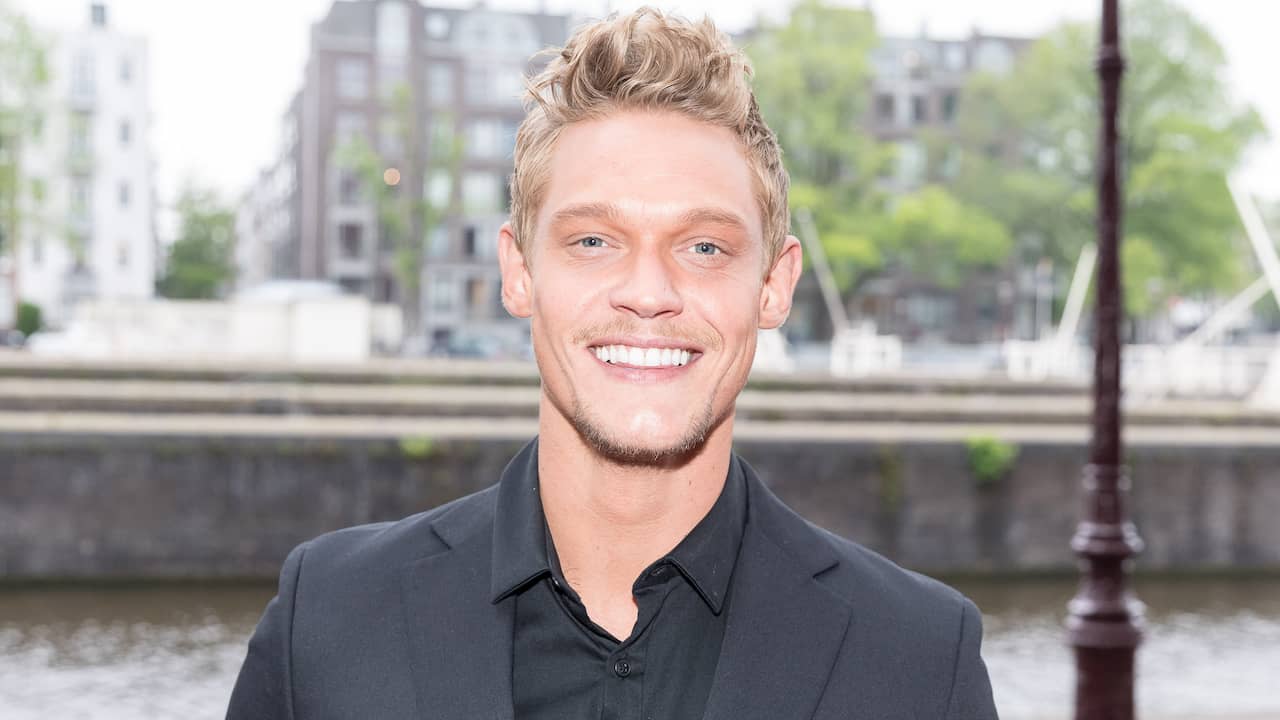 Management breekt met acteur Ferry Doedens | Achterklap | NU.nl