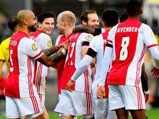 Ajax wint met 0-13 van VVV en boekt grootste zege ooit in Eredivisie