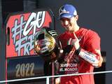 Bagnaia kroont zich voor het eerst tot wereldkampioen in MotoGP