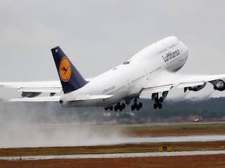 Lufthansa schrapt dinsdag achthonderd vluchten door staking