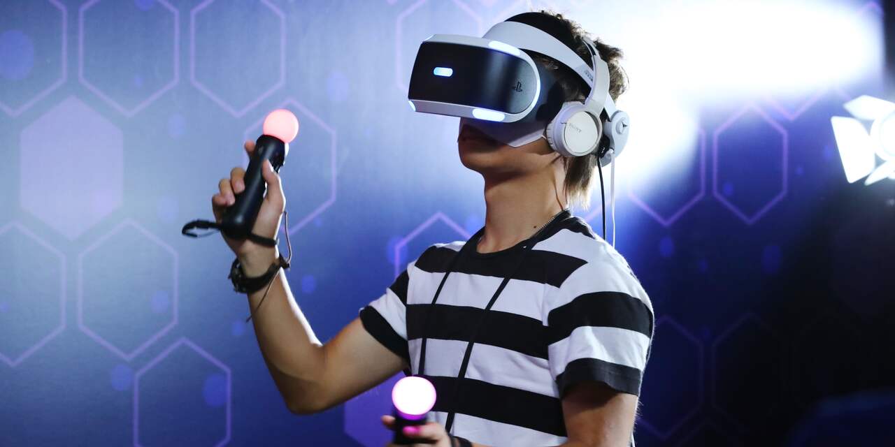 Sony werkt aan nieuwe VR-bril met betere controller voor PlayStation 5