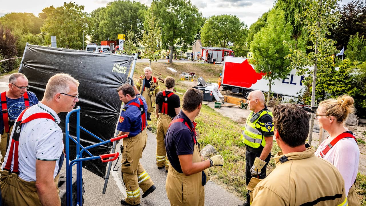 Rescuers intervened quickly and in large numbers at the scene of the accident.