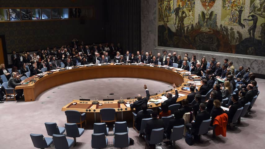 Veiligheidsraad zinspeelt op sancties na rakettest Noord-Korea
