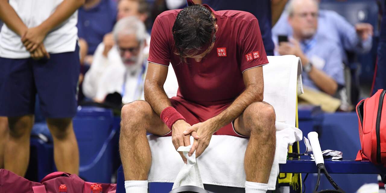 Uitgeschakelde Federer was door extreme hitte blij dat partij erop zat