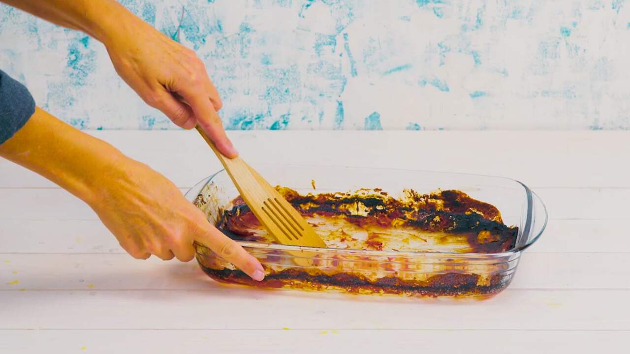 Je ovenschaal in een ommezwaai ontzettend schoon