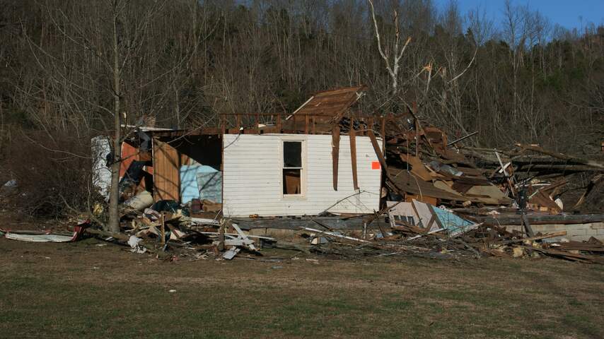 Zeker 23 doden en veel schade door tornado in Amerikaanse staat Mississippi
