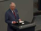 Koning Charles speecht in het Duits voor parlement