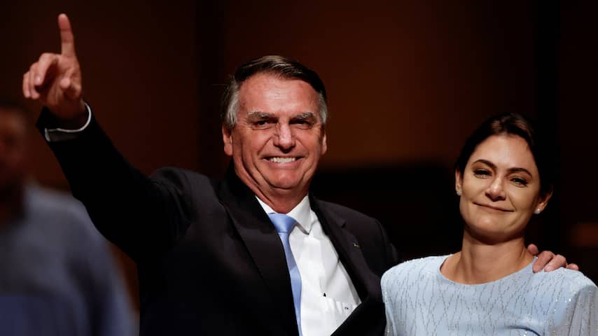 Bolsonaro 'verstopte' zich twee dagen in Hongaarse ambassade in Brazilië
