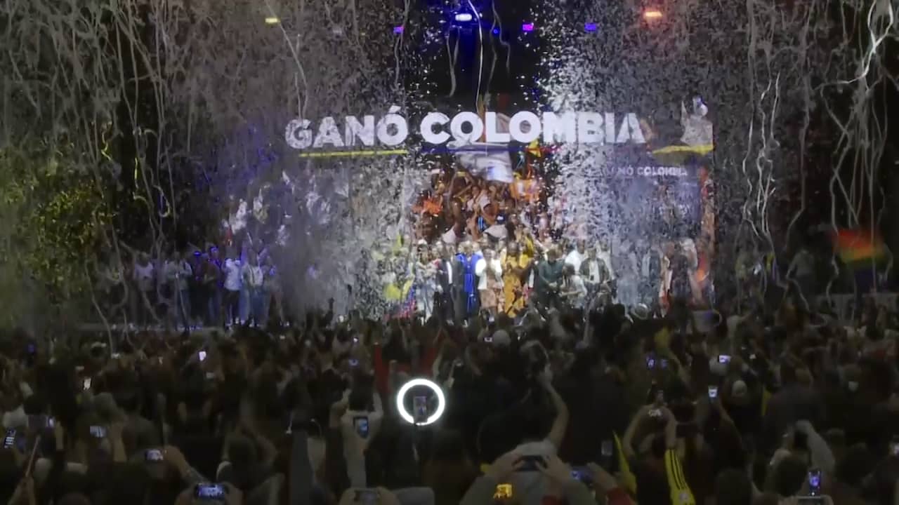 Beeld uit video: Feest in Colombia na winst linkse kandidaat Petro