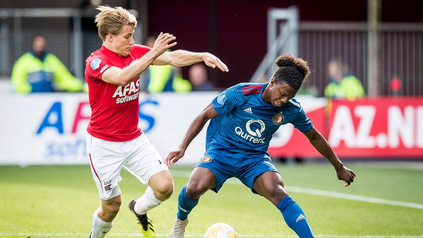 Feyenoord blijft steken op gelijkspel in vermakelijk duel met AZ