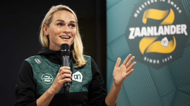Irene Schouten tijdens de presentatie van Team Zaanlander.