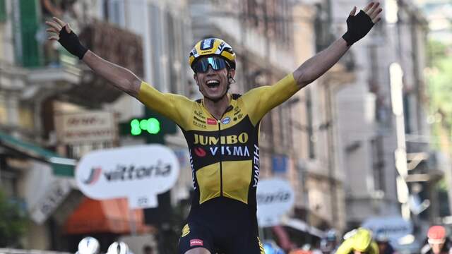 Wout van Aert was vorig seizoen voor het eerst de beste in Milaan-San Remo.