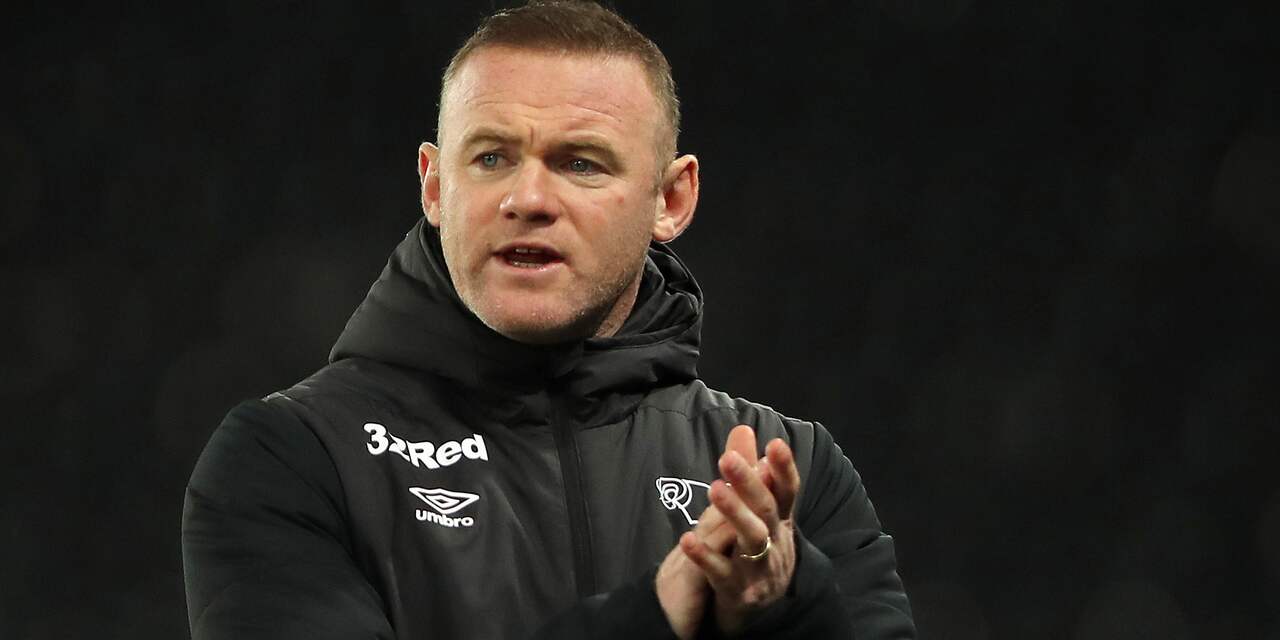Rooney stopt per direct als voetballer en gaat verder als manager Derby