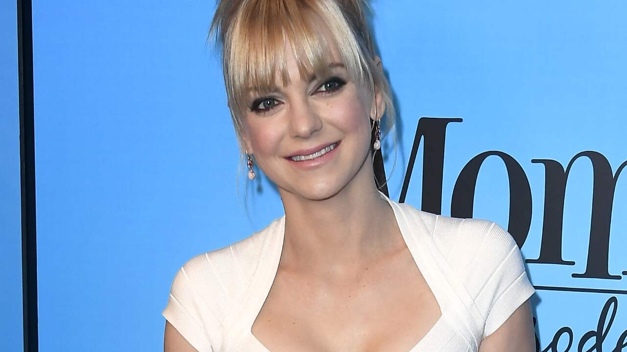 Anna Faris weet niet of ze nog gelooft in het huwelijk | Achterklap | NU.nl