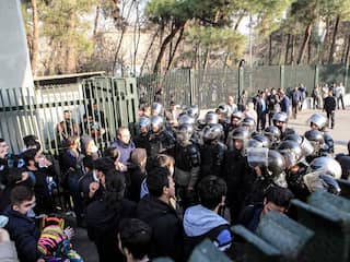 Negen doden en honderden arrestaties bij nieuwe demonstraties Iran