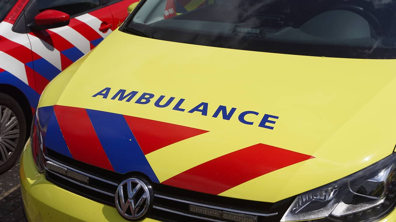 Ambulance stolen in Utrecht, then collides with several cars |  Interior