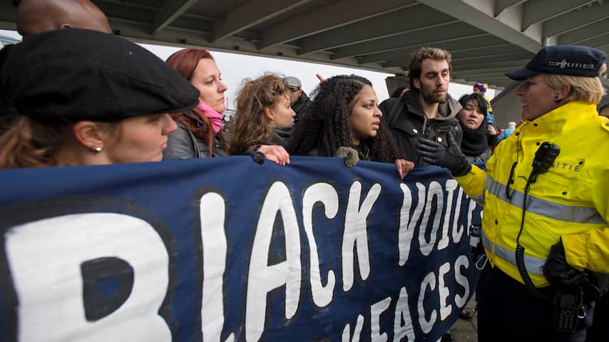 Deelnemers van verboden demonstratie tegen Zwarte Piet in 2016 niet vervolgd