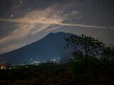 Donderdag 28 september: De vulkaan Mount Agung op het Indonesische Bali staat op het punt van uitbarsten. Het magma in de vulkaan komt steeds dichter aan de oppervlakte.