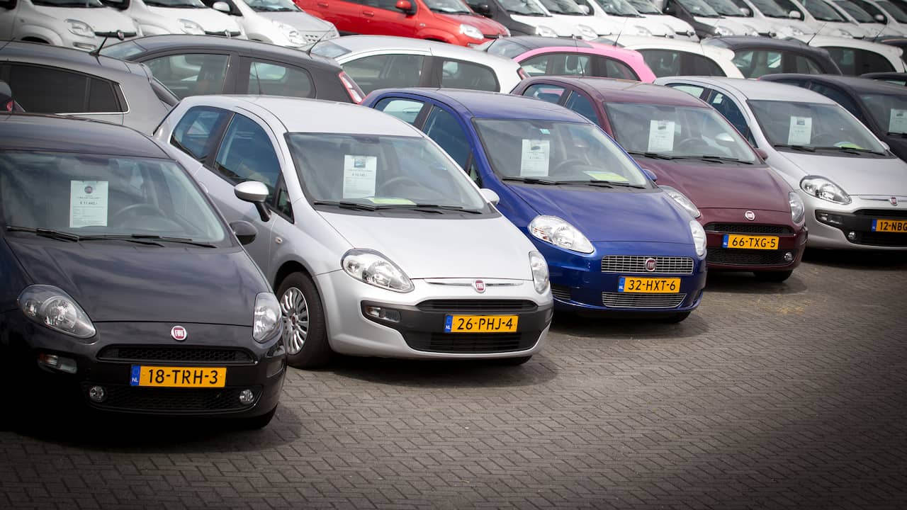 omverwerping Whirlpool Uitvoeren Tweedehands auto's waren nog nooit zo duur als in november | Economie |  NU.nl