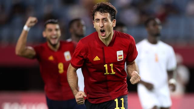 EK-ganger Mikel Oyarzabal maakte de belangrijke 3-2 voor Spanje.