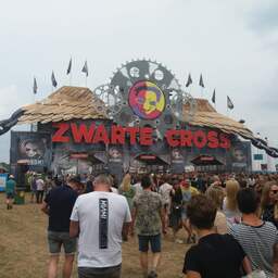 Zwarte Cross breidt uit met festivalprogramma op donderdag