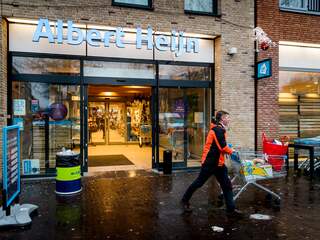 Albert Heijn vergroot netwerk voor thuisbezorgen vanwege forse groei
