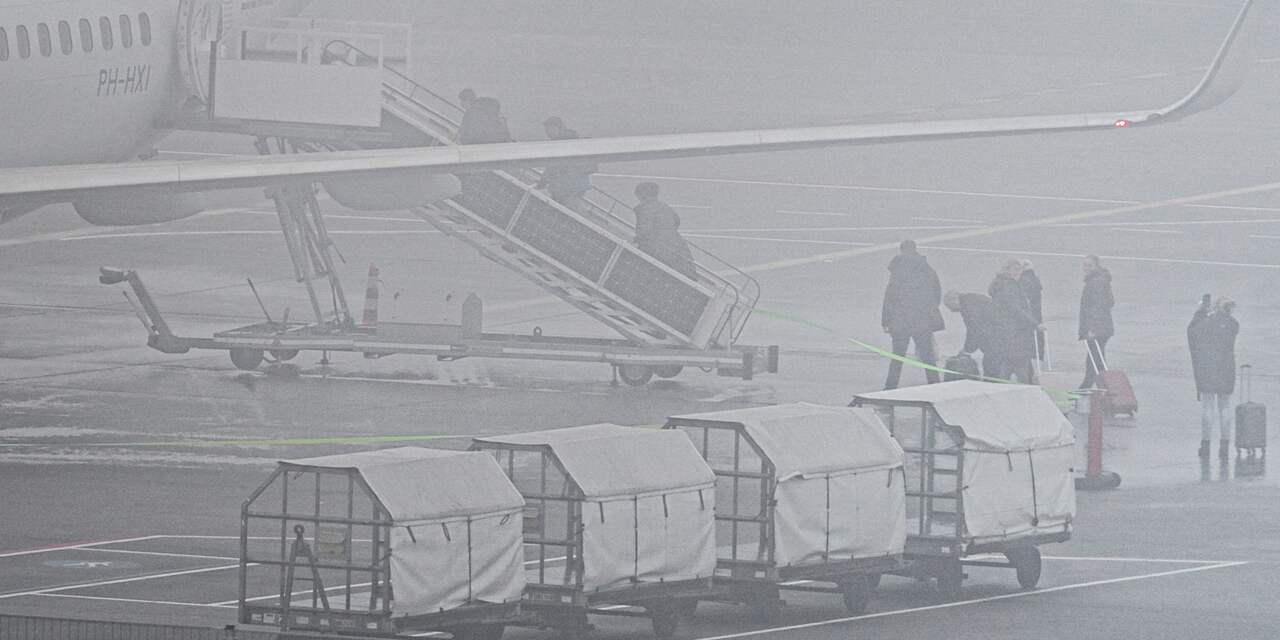 Vliegverkeer Eindhoven, Rotterdam en Schiphol hervat na oponthoud door mist