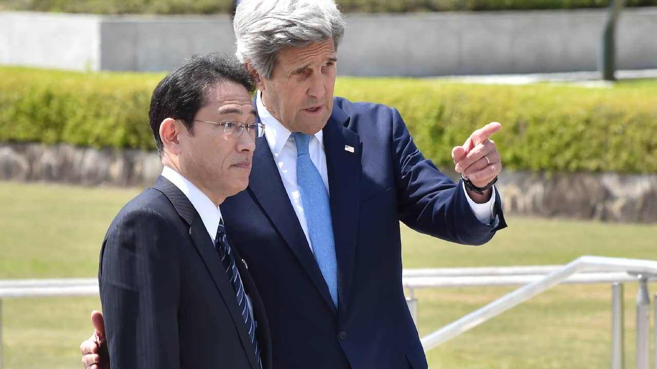 Kerry biedt geen excuses aan voor atoombom op Hiroshima