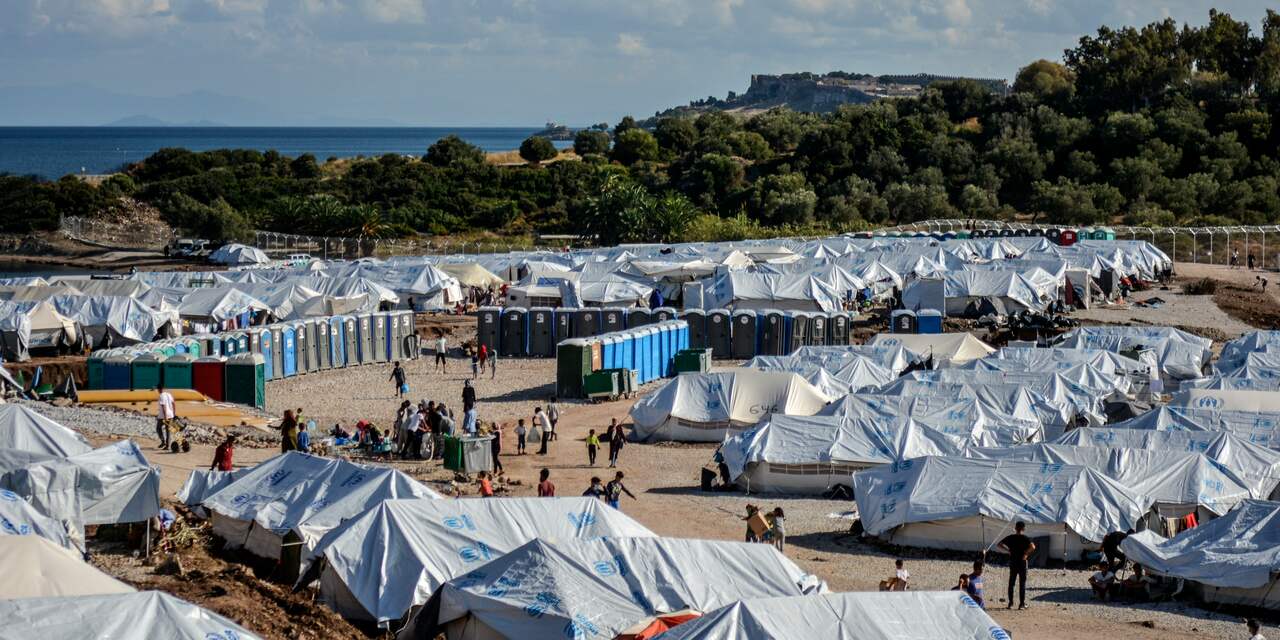 Europarlementariër Strik: 'EU helpt vluchtelingen bewust de vernieling in'