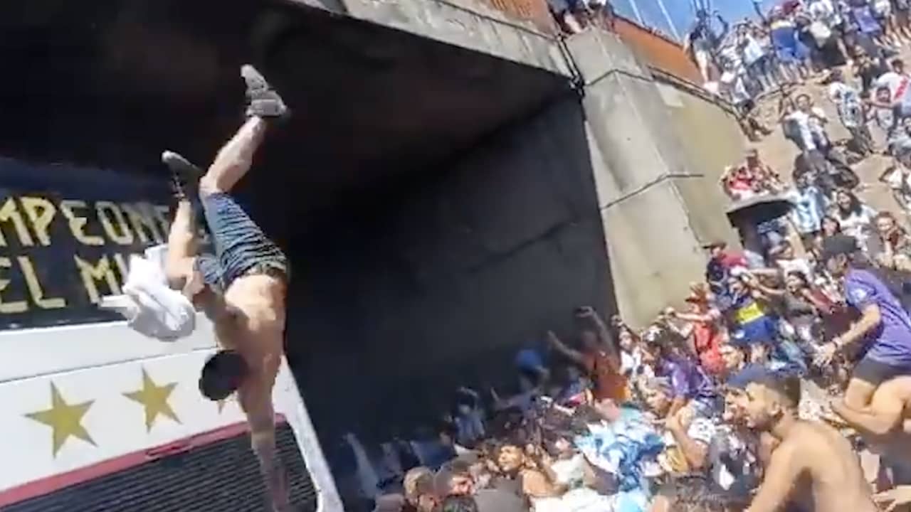 Beeld uit video: Bij deze Argentijnen ging het mis tijdens de WK-huldiging