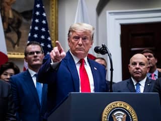 Witte Huis werkt niet mee aan 'ongegrond' afzettingsonderzoek Trump