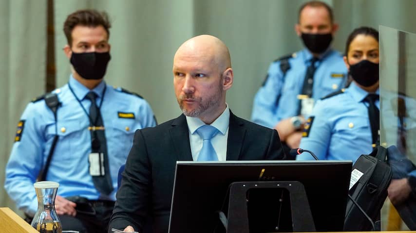 Noorse terrorist Breivik wordt volgens rechter niet onmenselijk behandeld