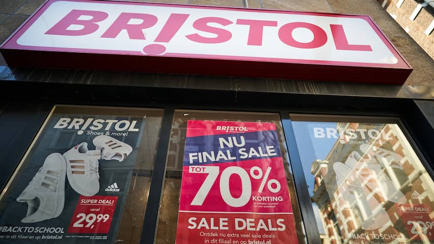 Bristol houdt mega-uitverkoop in poging leegverkoop te voorkomen