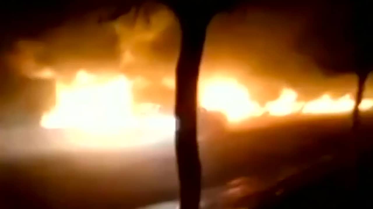 Beeld uit video: Explosie in chemische fabriek China zet omgeving in brand